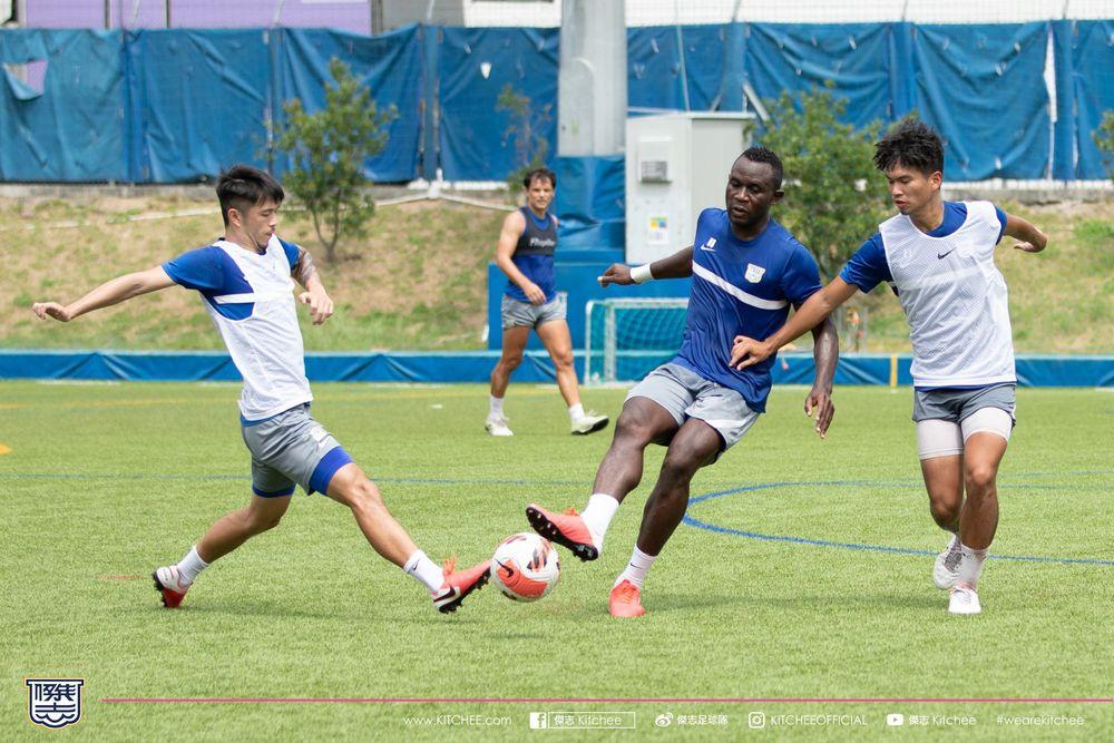 https://cms.kitchee.com/uploads/large_409_A0490_591e1f69ed.jpg